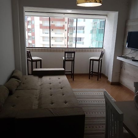 Appartamento Novo Lar Camboriu Park Frente Mar Balneário Camboriú Esterno foto